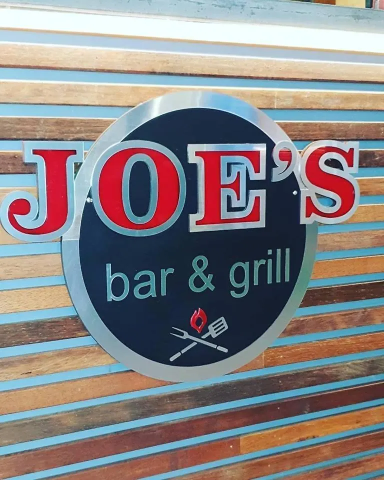 Joes Waterhole Hotel Eumundi